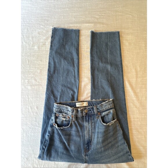 Abercrombie & Fitch Jeans 25/0L Blue Ankle Straight Ultra High Rise Raw Hem NWOT - Picture 4 of 16